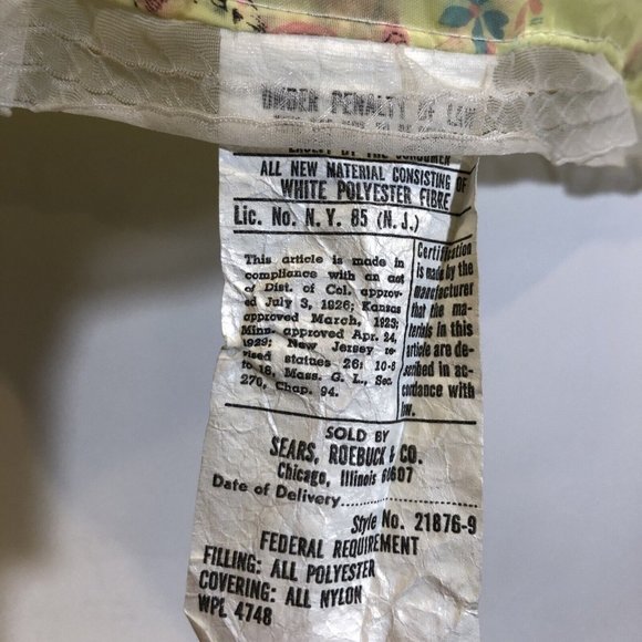 VTG 50s Sears Crib Blanket Comforter Pastel Bunny Rabbit Turtle Ruffle Hem 43x33 - Picture 4 of 9